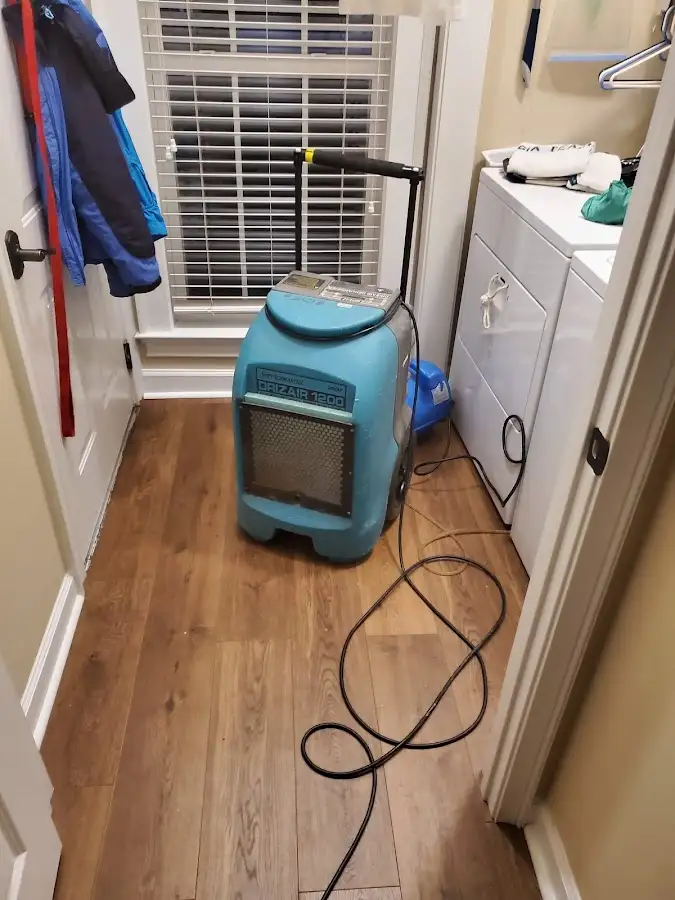 Commercial dehumidifier deployed for Flood Damage Cleanup in Hickory Creek